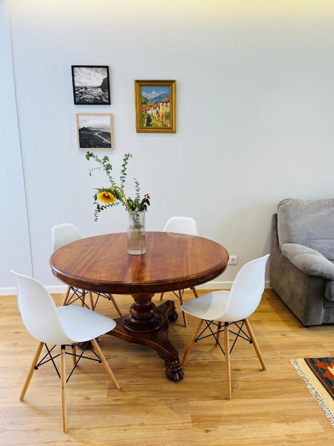 Lovely 2-bedroom Unit In Historic * Funchal (Madeira)