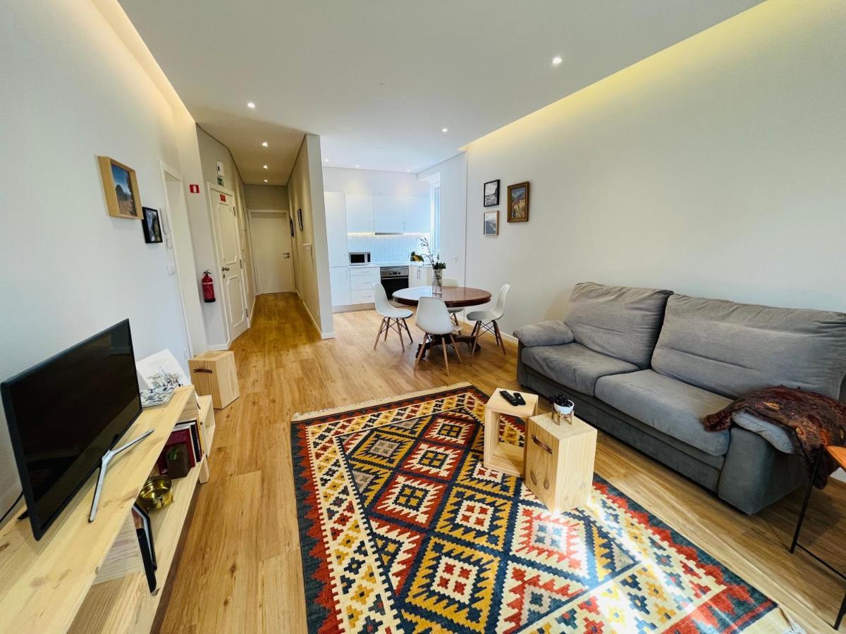 Lovely 2-bedroom Unit In Historic *