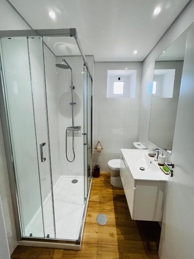 Lovely 2-bedroom Unit In Historic *